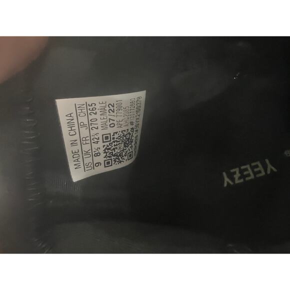 Adidas Yeezy QNTM “Quantum” – Men’s Size 9 – HQ2085 - Picture 6 of 6